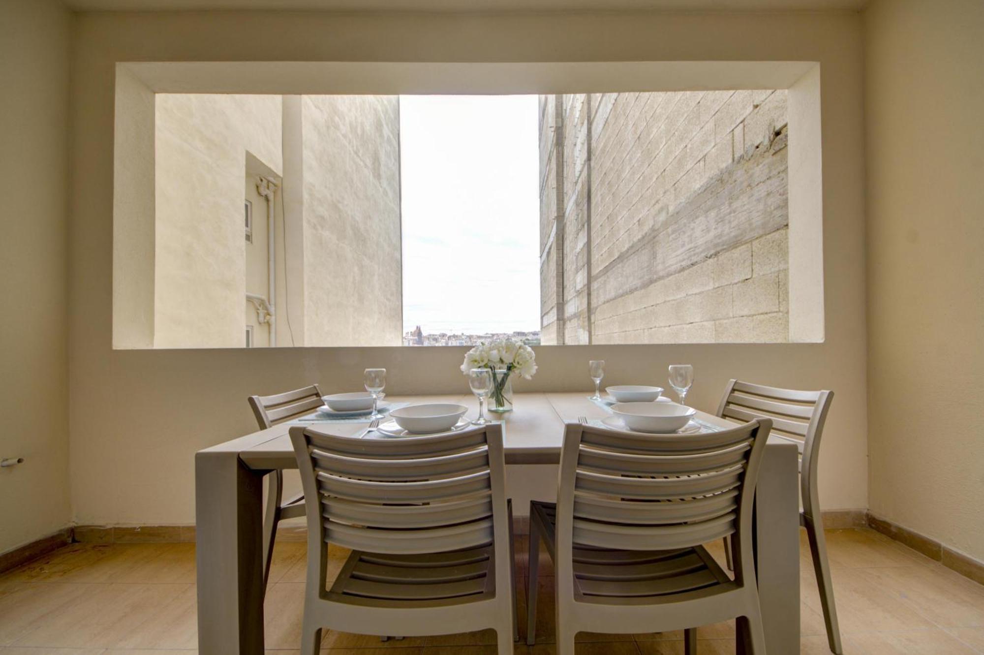 Sapphire Residences - Sliema 2 Bedroom Apartments With Views By Shortletsmalta Exterior photo